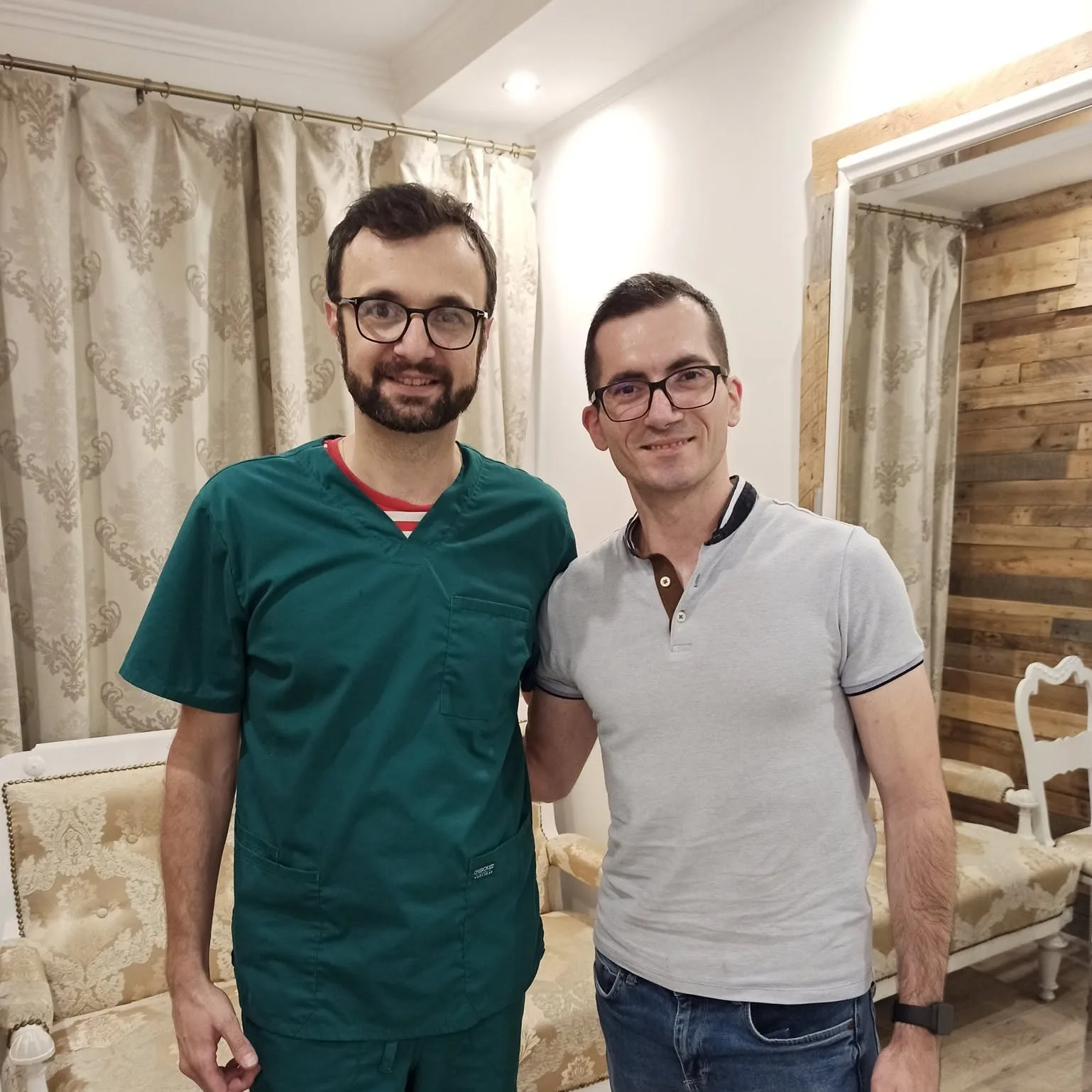 Dvojica u ordinaciji DR. AMOR